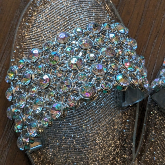 Gorgeous New Sparkly Sandals With Faux AB Rhinestones, SZ 6 - Picture 6 of 10